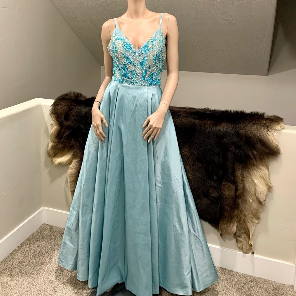 Stunning Glitter Open Back, Sequins & Beads Gown